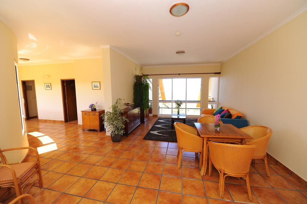 مبيت وإفطار بونتا دو بارغو Residencial Farol المظهر الخارجي الصورة