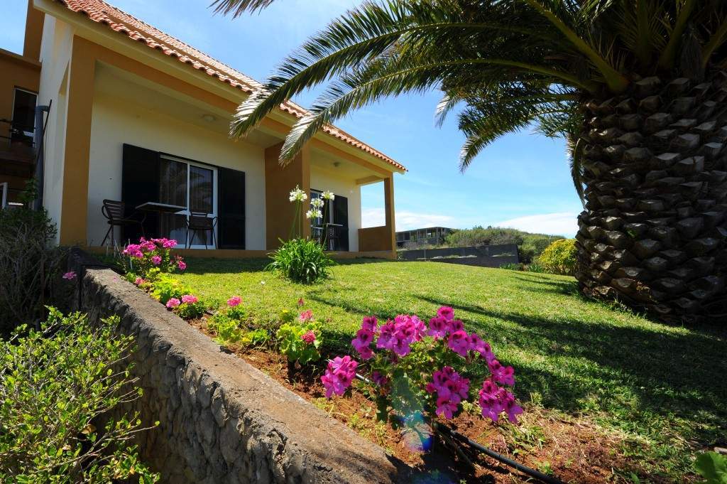 مبيت وإفطار بونتا دو بارغو Residencial Farol المظهر الخارجي الصورة